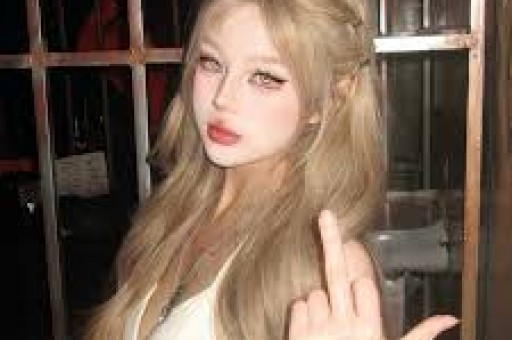扎心！小马云女友发声我就是想蹭流量每次叫我姐姐发早安